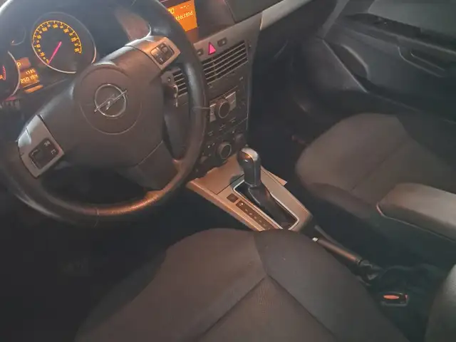 Opel Astra H