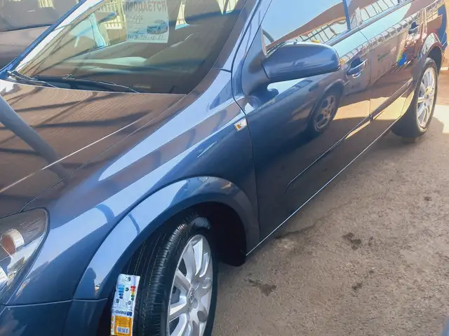 Opel Astra H