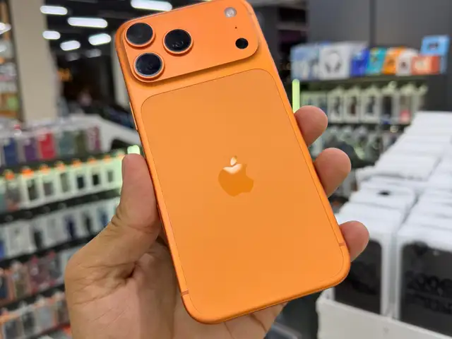 Apple iPhone 17 Pro Max, 256 gb, Cosmic Orange, Душанбе