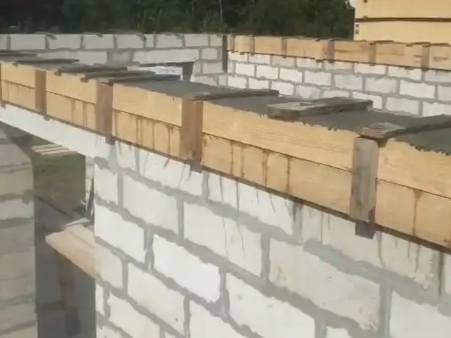 Заливка армопояса, Душанбе