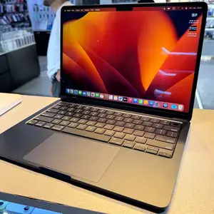 Ноутбук MacBook Air 13.6 m2 8gb 256gb, Душанбе