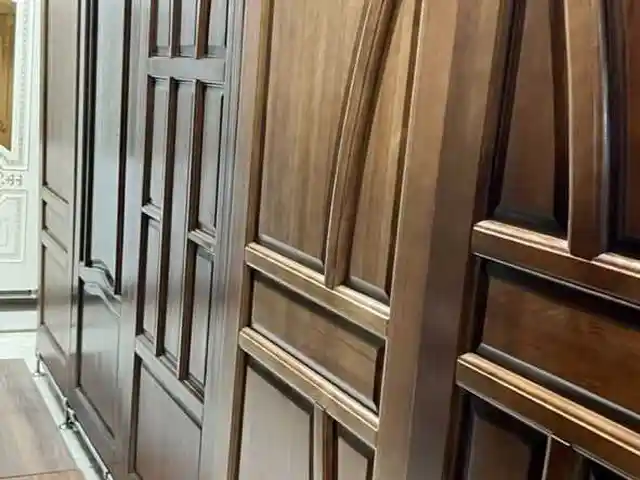 Деревянная Дверь, Душанбе