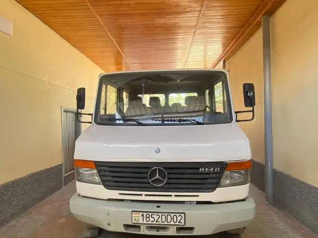Бортовой Mercedes-Benz Vario, 2000, Деваштич (Ғончӣ)