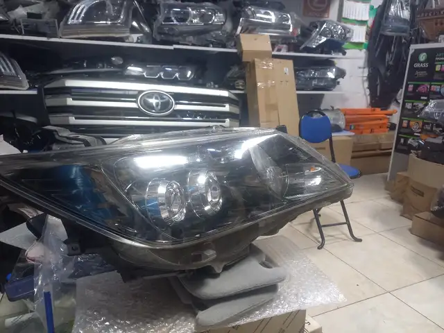 Передние фары Toyota Camry 4 2 лупа, Душанбе