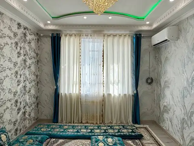 2-комн. квартира, 3 этаж, 56 м², кучаи Фирдави, Ваҳдат