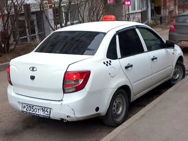 Lada (ВАЗ) 2113