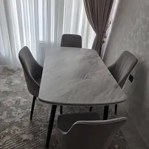 Стол и стулья, Душанбе