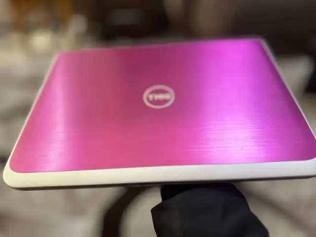 Ноутбук Dell, Худжанд
