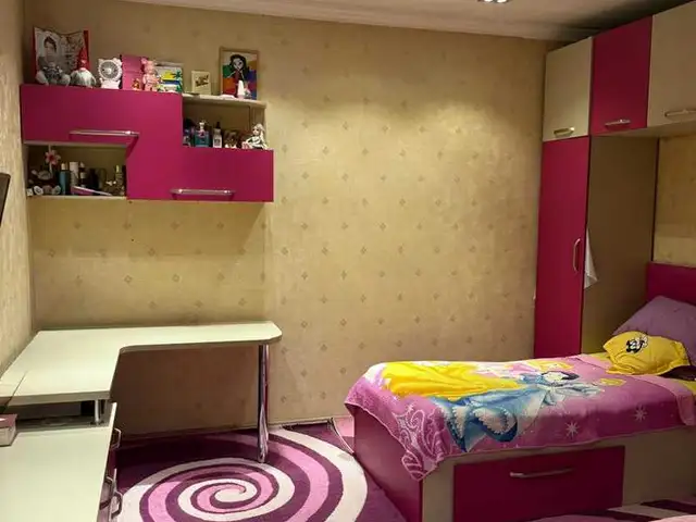 1-этажный, 8 комнатный дом, 200 м² м², Старый аеропорт, мактаби 16, Душанбе