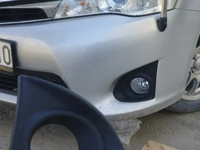 Крышка галоген Toyota Axio 2014, Душанбе