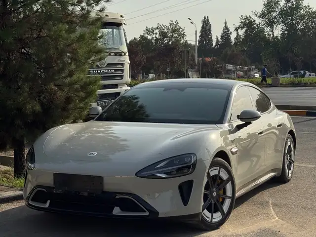 Xiaomi SU7