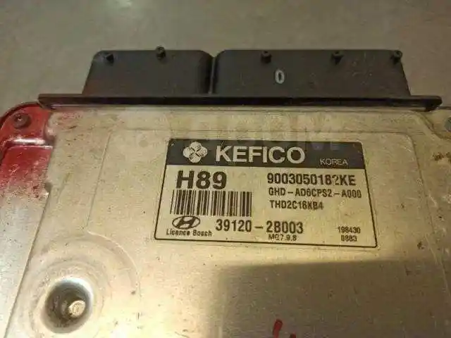 Мозги компьютер двигателя Hyundai i30 FD, Душанбе