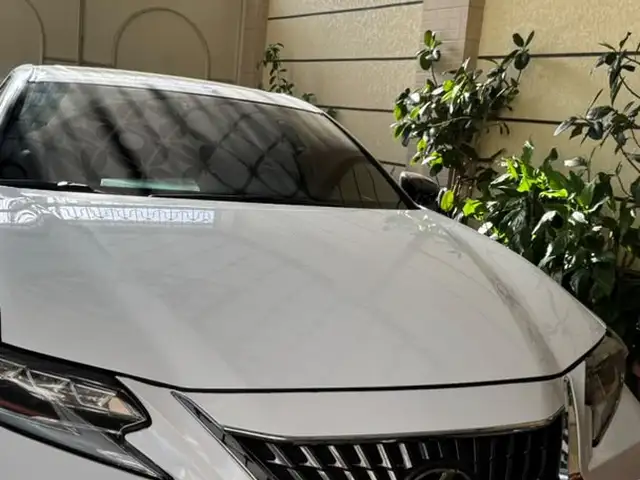 Lexus ES series