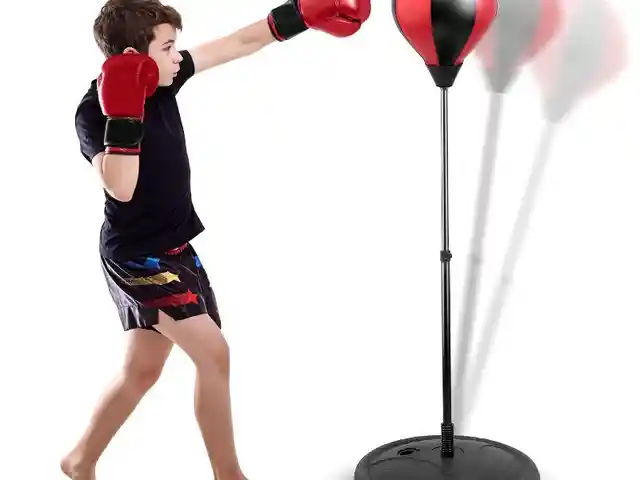 Груша стойка, Душанбе