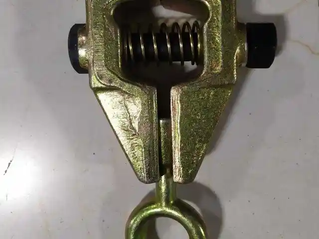 Ключ жестяной, Душанбе