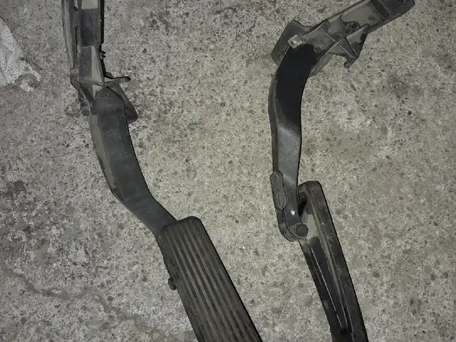 Педаль на газ Mercedes Benz W202, Хуҷанд