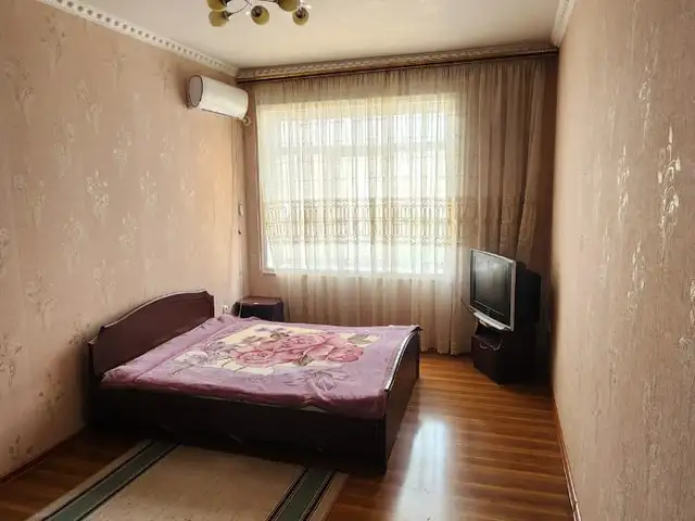 1-комн. квартира, 5 этаж, 45 м², 19 мкр, Худжанд