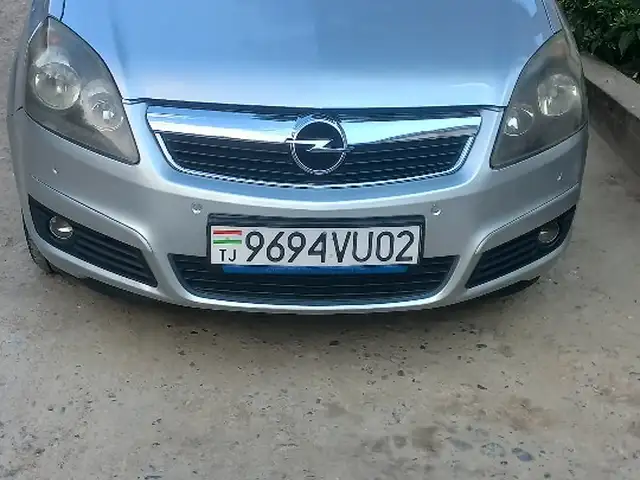 Opel Zafira