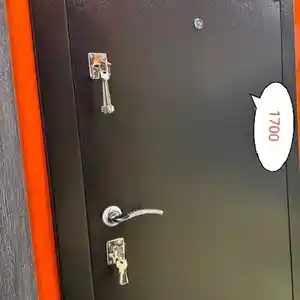 Дверь, Душанбе