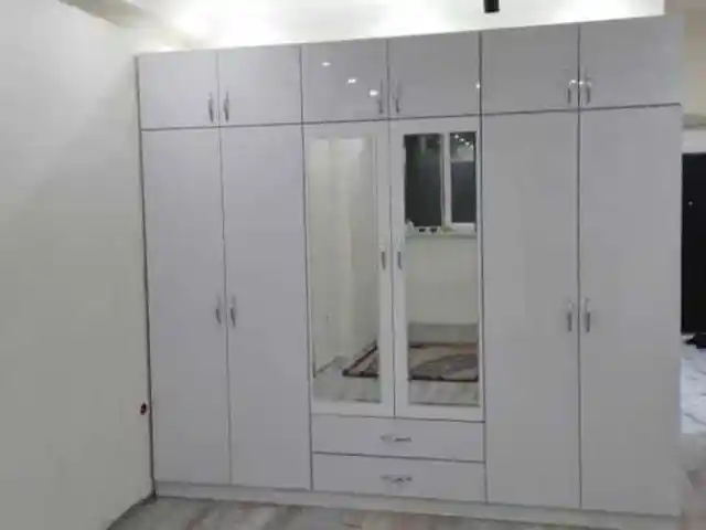Шифоньер 684, Душанбе