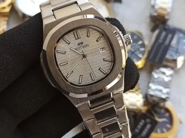 Мужские часы Bestwin, Худжанд