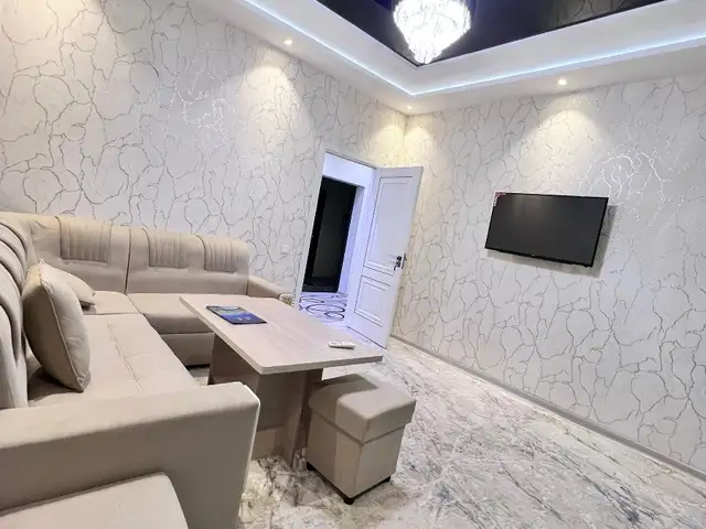 2-комн. квартира, 3 этаж, 50 м², 18мкр , Хуҷанд - 12
