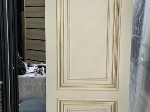 Дверь, Душанбе