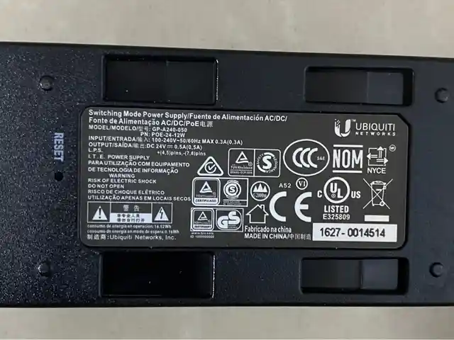 Источник питания Ubiquiti PoE 24 В-0,5А, Душанбе