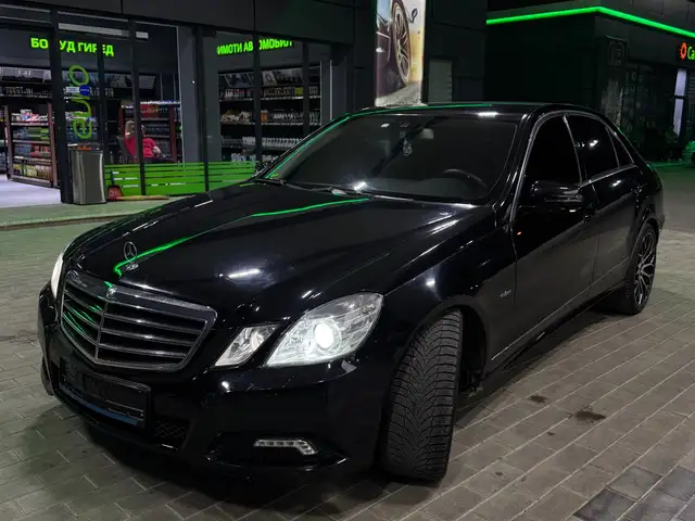 Mercedes-Benz E class
