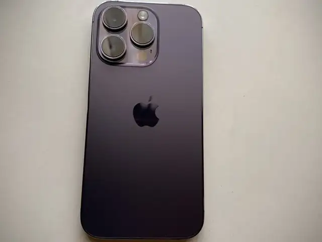 Apple iPhone 14 Pro, 128 gb, Deep Purple, Исфара
