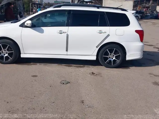 Toyota Fielder