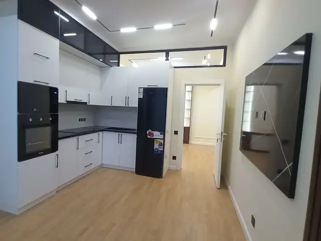 2-комн. квартира, 4 этаж, 62 м², Центр города возле парка А.Навои, Душанбе