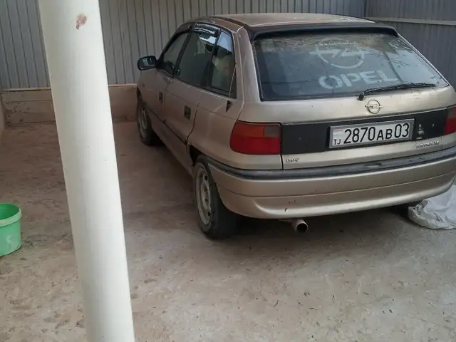 Opel Astra F