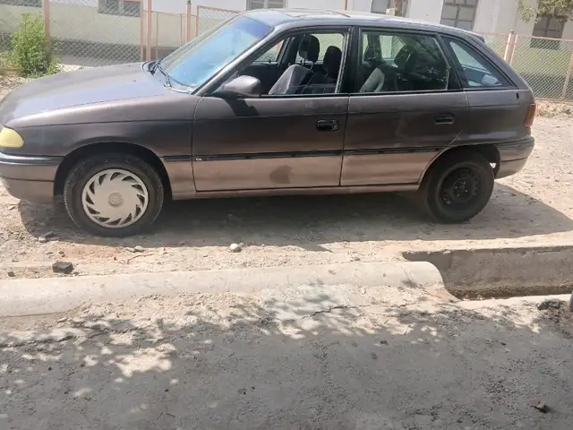 Opel Astra F