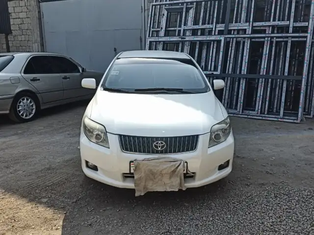 Toyota Axio