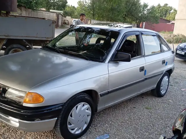 Opel Astra F