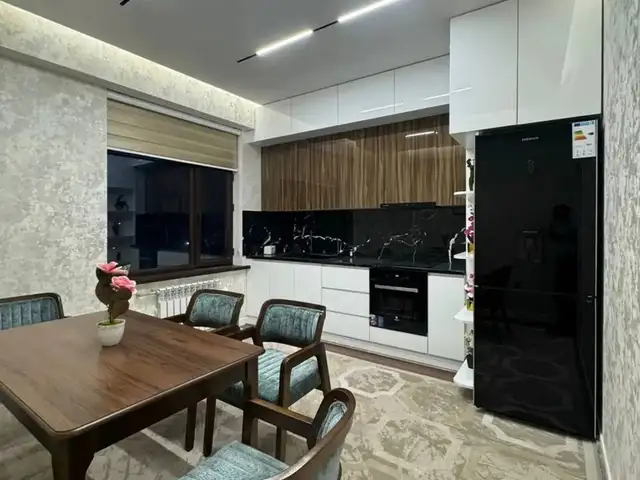 2-комн. квартира, 6 этаж, 83 м², И.Сомонй, Душанбе