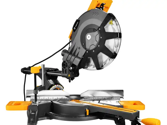 Торцовочная пила 2500W DEKO DKMS2500-305 с лазером 305mm, Душанбе