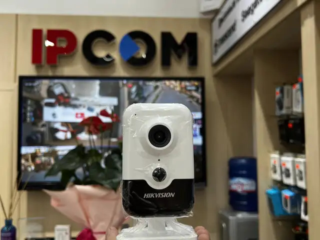 Камера внутренняя IP Hikivision DS-2CD2421G0-I2.8mmCO-STD, Худжанд