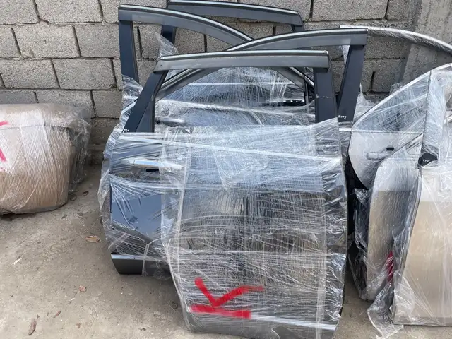 Двери на Honda, Худжанд