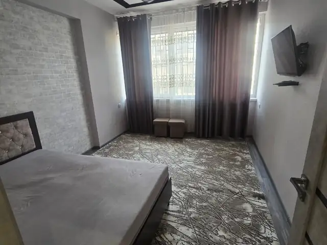 2-комн. квартира, 3 этаж, 55м², 18 мкр, Хуҷанд