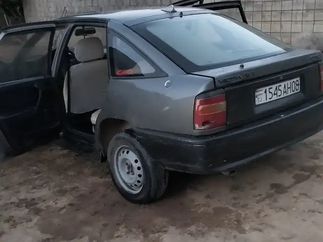 Opel Vectra A