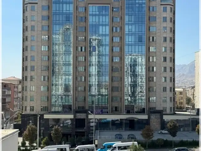 Помещение под свободное назначение, 86м², 19мкр, Хуҷанд