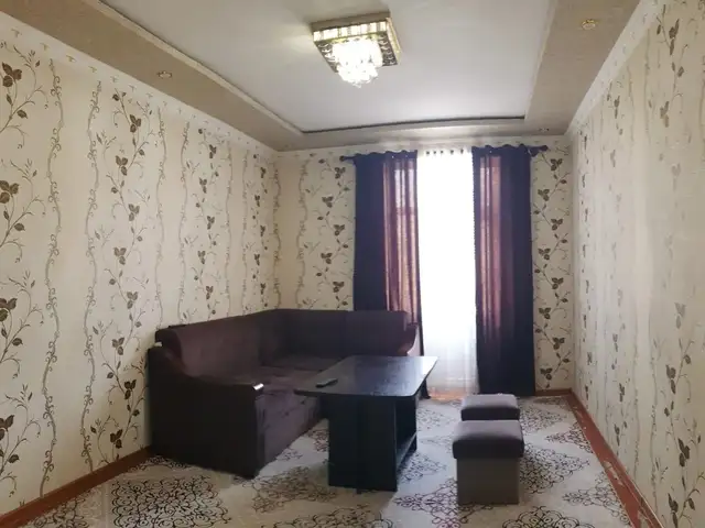 3-комн. квартира, 2 этаж, 76м², Универмаг, Хуҷанд
