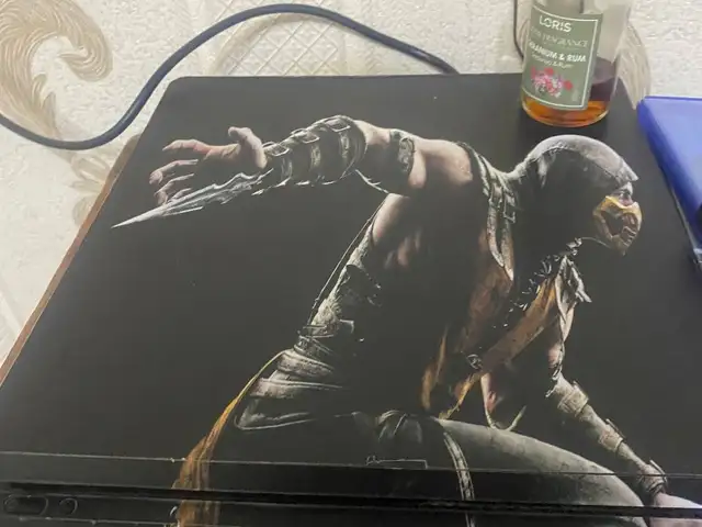 Игровая приставка Sony PlayStation 4 slim, Душанбе