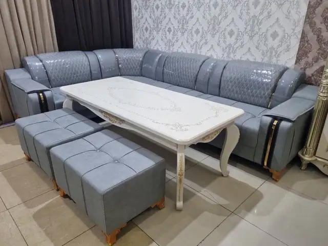 Угловой диван, Хуҷанд