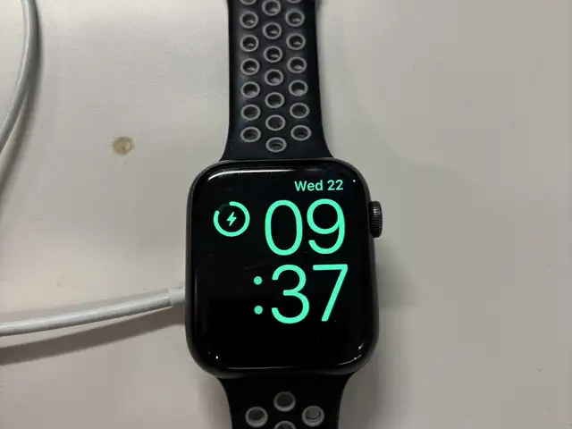 Смарт часы Apple Watch Series 6 44mm, Душанбе