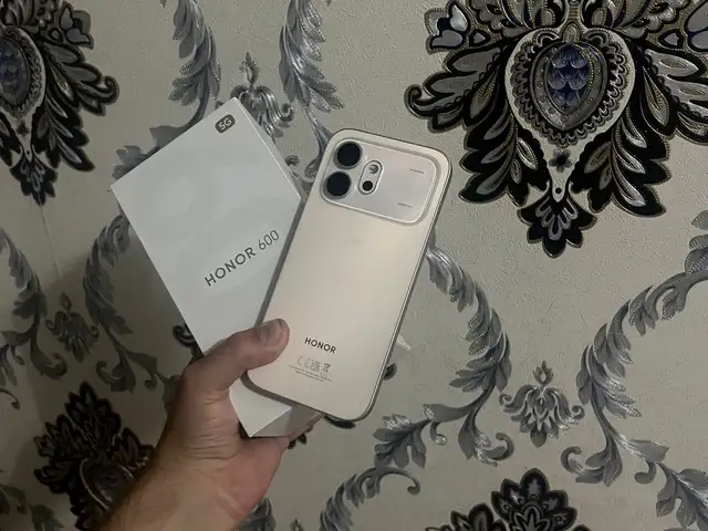 Honor 600 5G 8+8/256gb, Душанбе