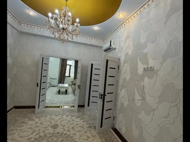 2-комн. квартира, 9 этаж, 75м², сомони, Душанбе