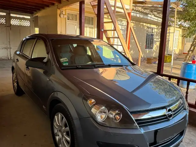 Opel Astra H